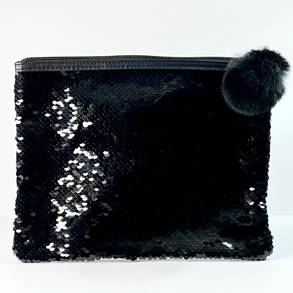 5/$25❣️Ulta Black Sequin & Pom Pom Large Makeup Bag